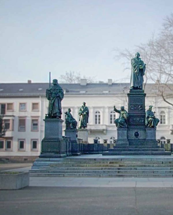 In the Footsteps of Luther and the Reformation in Worms
